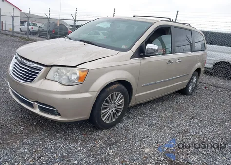 2014 Chrysler Town & Country Touring-L from USA, damaged, VIN 2C4RC1CG1ER340137